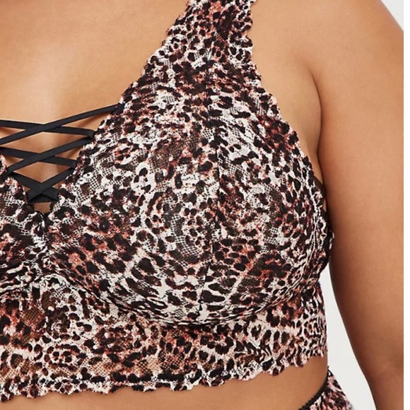 Torrid Lace Up Bralette - Leopard 2X NWT - Picture 8 of 8